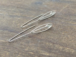 Femke : opdracht oorsieraden van draad
