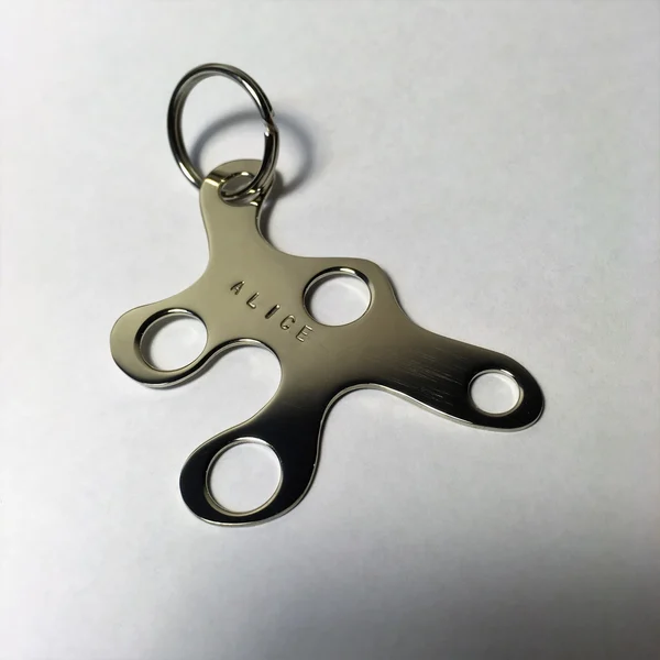 Alice - sleutelhanger van Alpaca