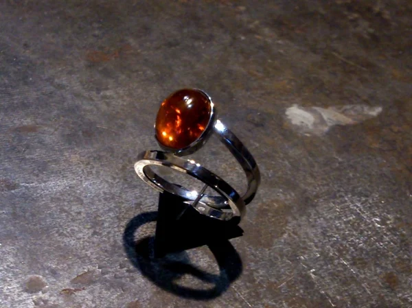 zilver met barnsteen