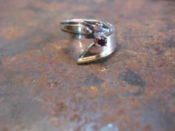 zilver met goud, granaat