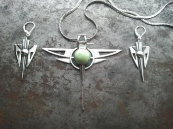 zilver met citroenchrysophraas. Oorhangers met koper